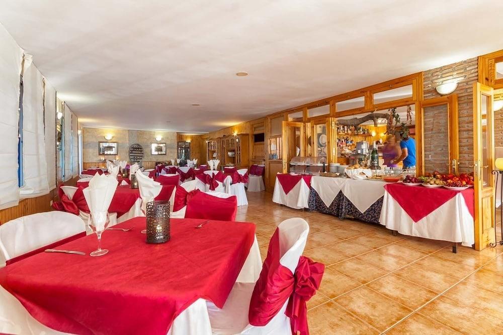 Hotel Al-Andalus Nerja Exterior photo