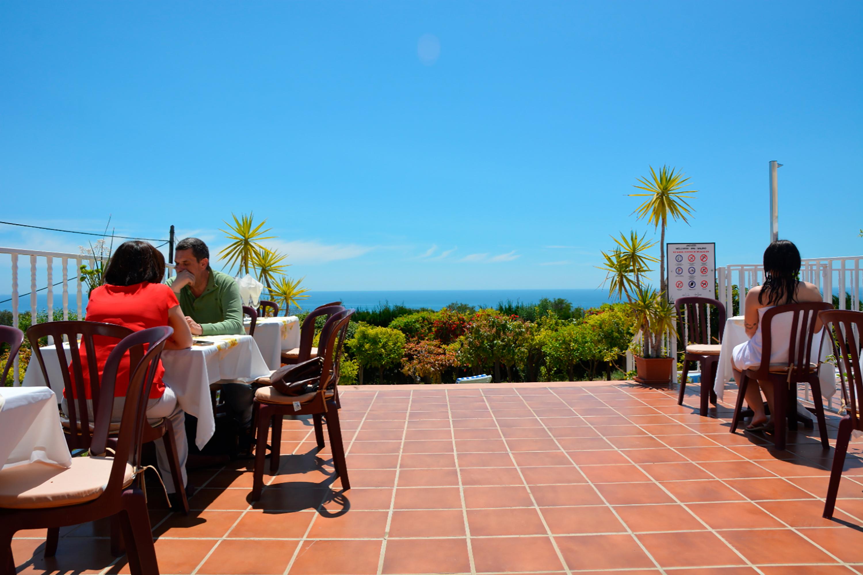 Hotel Al-Andalus Nerja Exterior photo