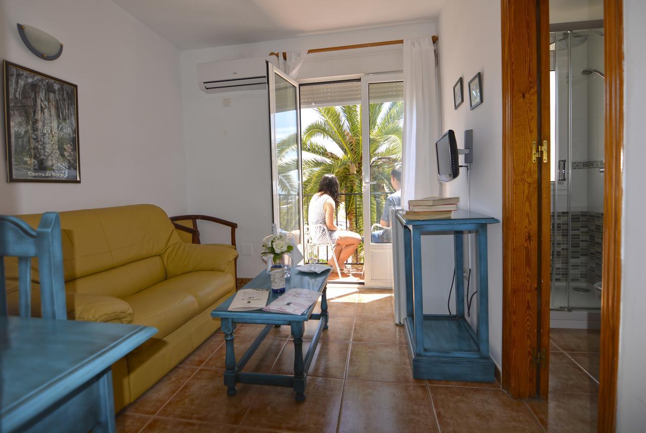 Hotel Al-Andalus Nerja Exterior photo