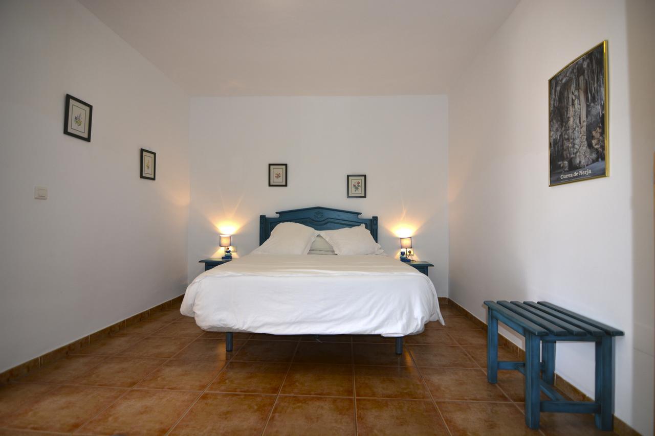 Hotel Al-Andalus Nerja Exterior photo